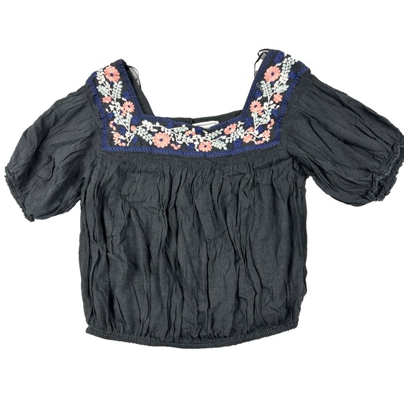 American Eagle Outfitters Tops - American Eagle Women's Top Medium‎ Gray Embroidered Peasant Boho Gypsy